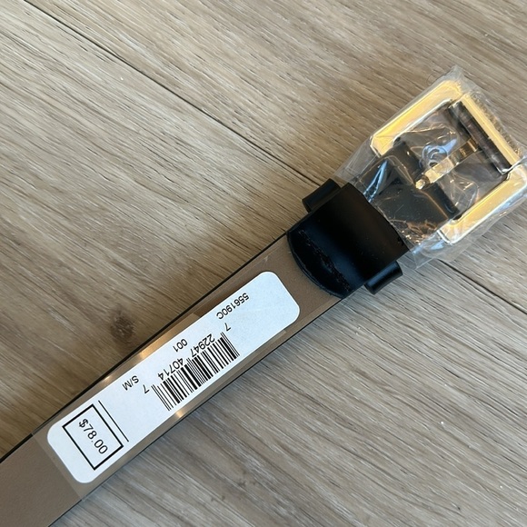 Michael Kors Black Belt Bag - Picture 4 of 6